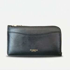Coach Essential New York Zip Card Case